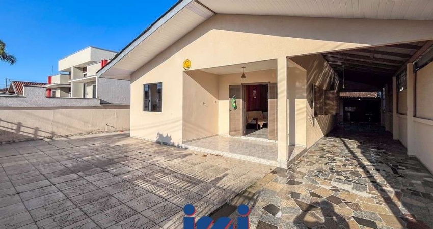 Casa à venda na faixa do mar em Ipanema