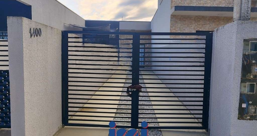 Casa á Venda no Balneário Luciane