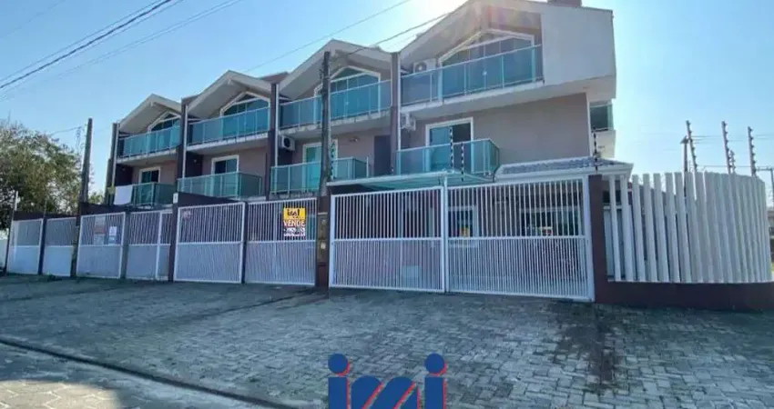 Sobrado com vista para o mar a venda em Canoas