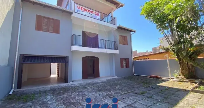 Casa com 4 quartos à venda no Bom Retiro, Matinhos 