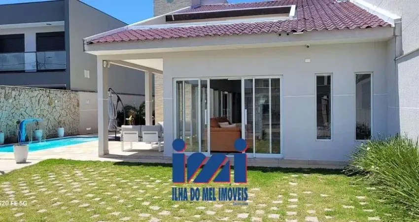 Casa com 4 quartos à venda no Estoril, Guaratuba