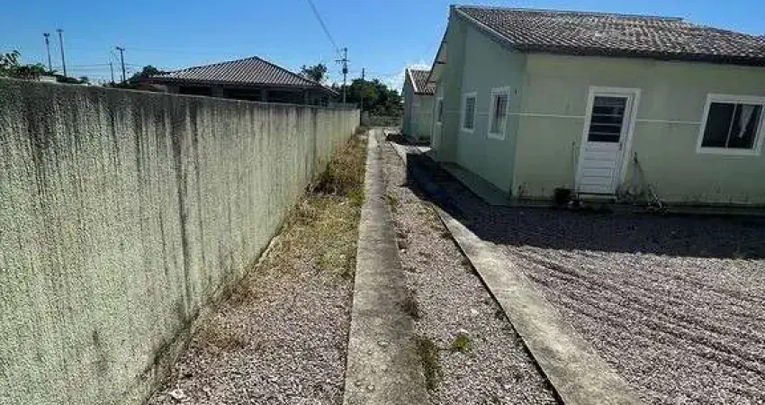 Casa com 3 quartos à venda no Piçarras, Guaratuba