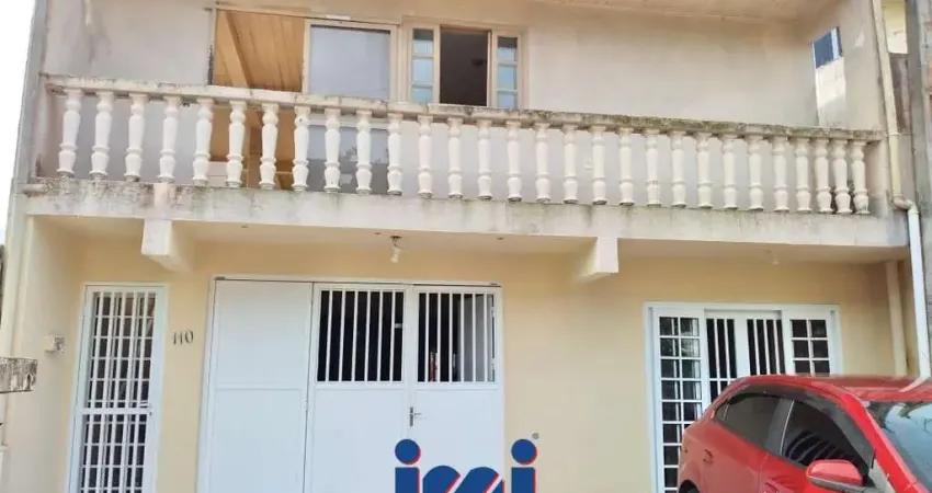 Sobrado comercial em avenida de Guaratuba
