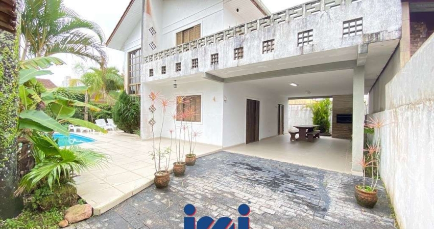Casa com 3 quartos à venda no Centro, Guaratuba 