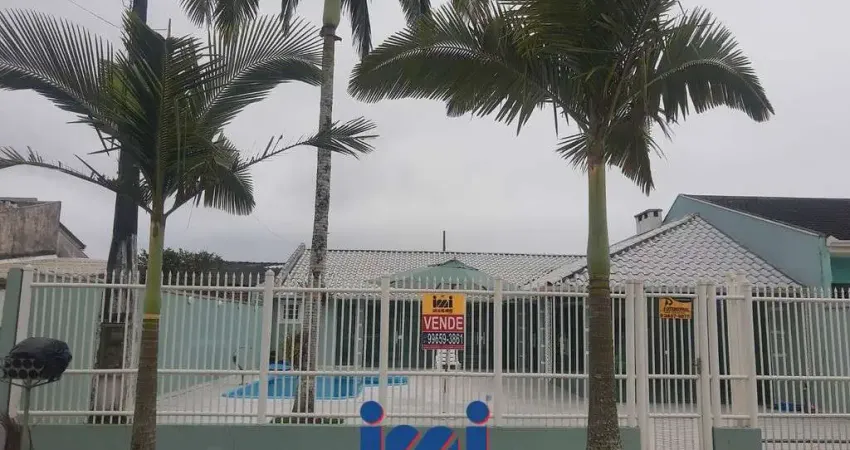 Casa com 3 quartos à venda na Praia de Leste, Pontal do Paraná 