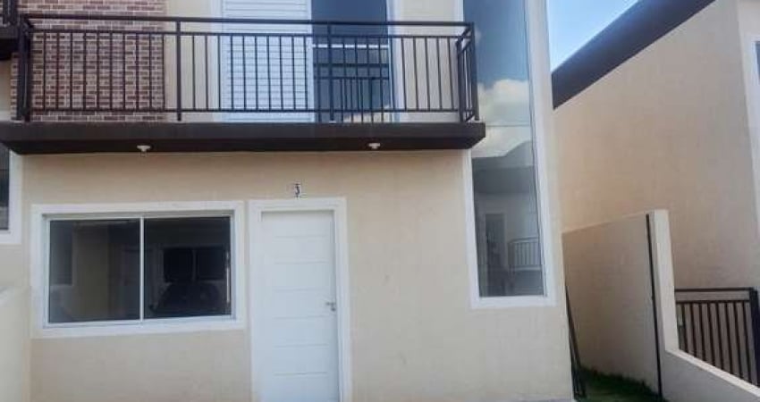 Imperdível casa em condomínio à venda em Cotia-SP, bairro Capuava: 3 quartos, 1 suíte, 1 sala, 2 vagas, 79m².