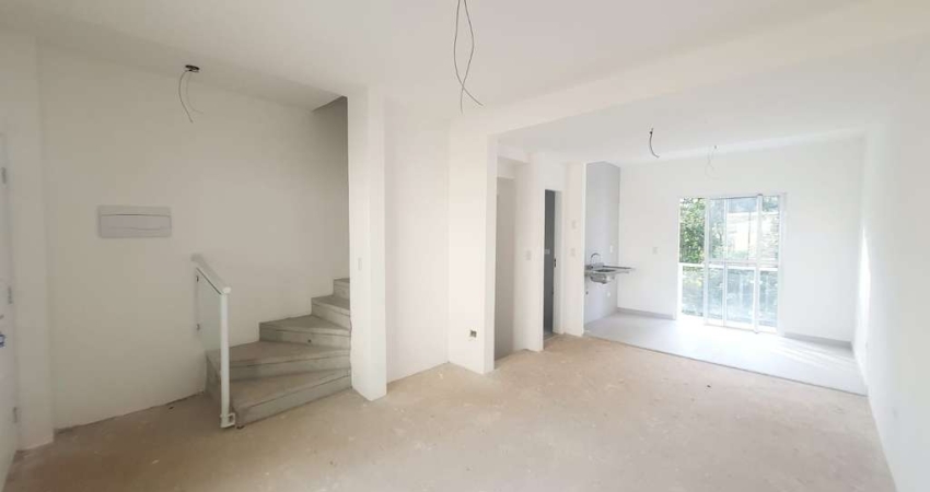 Casa em Condomínio: 3 quartos, 1 suíte, 1 sala, 2 vagas de garagem em Cotia-SP, Jardim Ipês - 100m² de área.