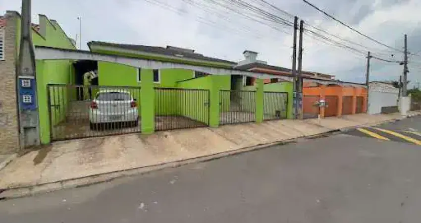 Casa com 8 dormitórios à venda, 318 m² por R$ 1.200.000,00 - Centro - Itupeva/SP