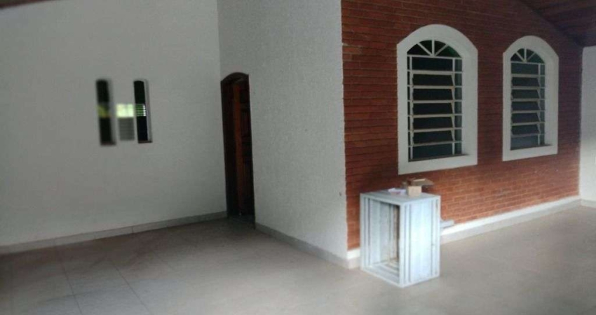 Casa com 3 dormitórios à venda, 295 m² por R$ 748.000,00 - Vila Nova Esperia - Jundiaí/SP