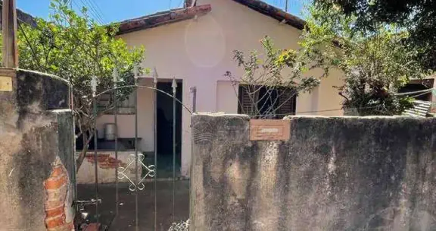 Casa com 2 dormitórios à venda, 200 m² por R$ 350.000,00 - Cardeal - Elias Fausto/SP