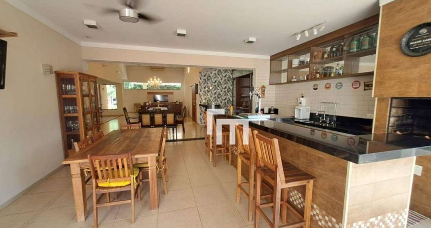 Casa de Condomínio com 4 Quartos à venda, 400m² - Jardim Cedro