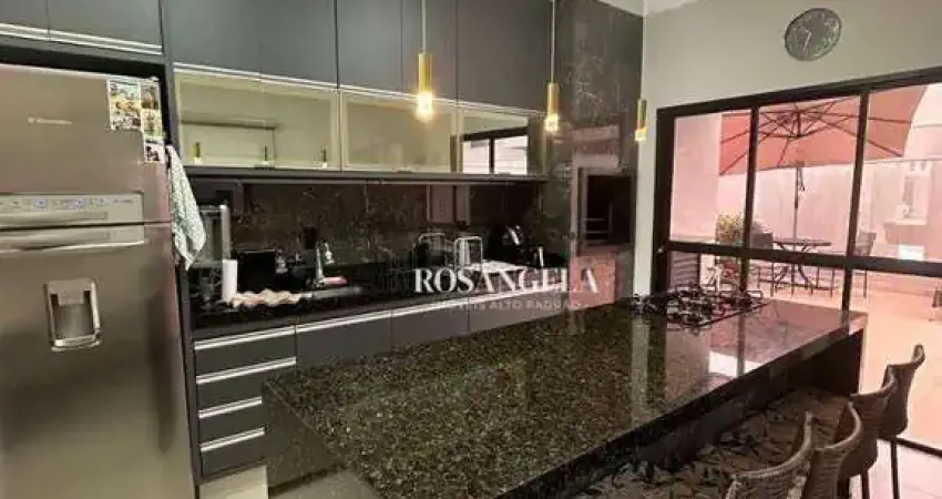 Casa com 3 dormitórios à venda, 140 m² por R$ 900.000 - Residencial Maria Julia - São José do Rio Preto/SP