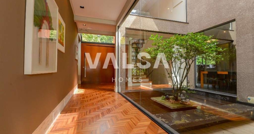 Casa em Condomínio no Campo Comprido com 4 Suítes, 695m² e 6 Vagas