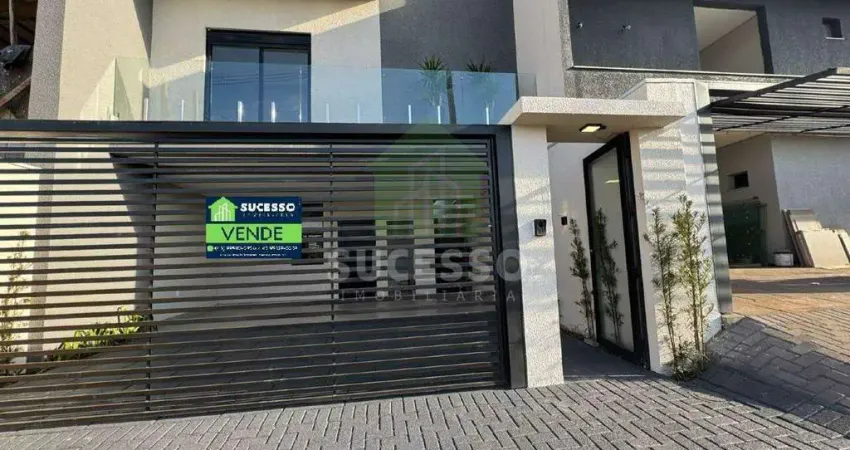 Sobrado novo, e sofisticado no são cristóvão – 3 quartos, com localização privilegiada!