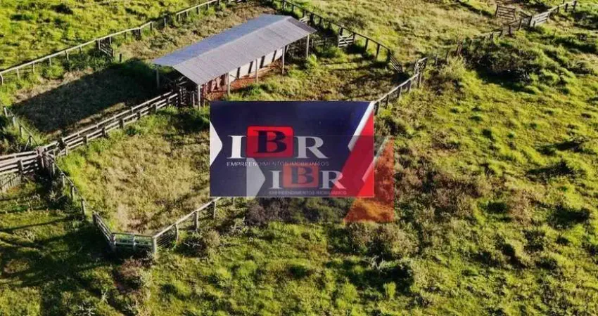 Fazenda à venda na Zona Rural, Água Clara 