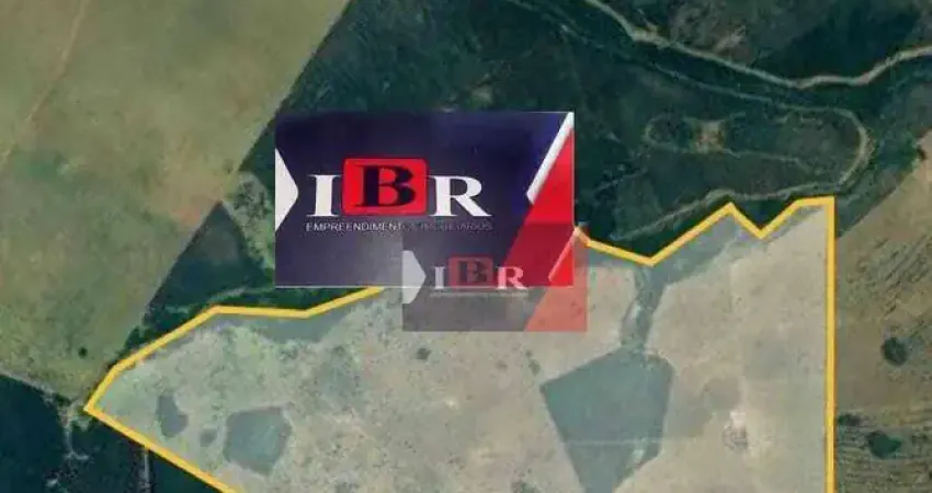 Fazenda à venda na Zona Rural, Água Clara 