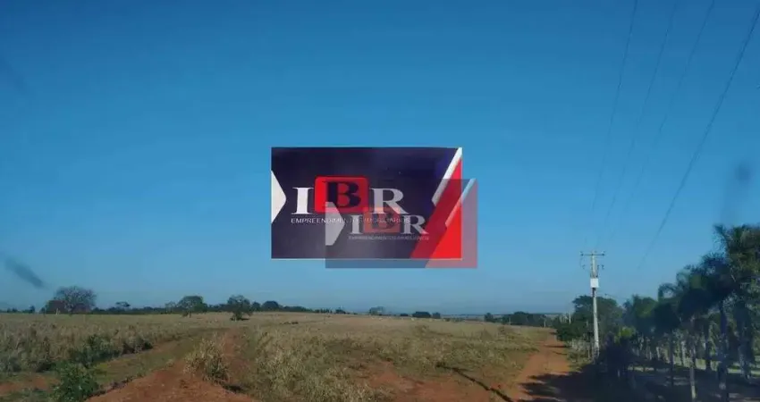 Chácara / sítio à venda na Rua Antonio Vanini, Jardim Vitória, Bauru