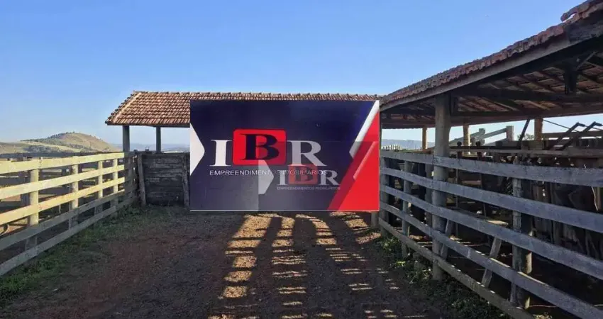 Fazenda à venda na Avenida Adhemar de Barros, Área Rural de Capão Bonito, Capão Bonito