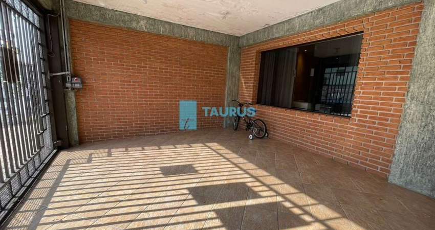Casa sobrado à venda na Vila da Saúde, 3 quartos, 2 vagas, quintal, 134m².