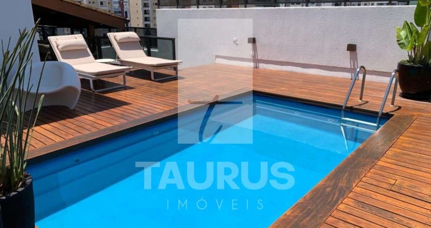Cobertura duplex de 4 quartos sendo 3 suítes em Indianópolis - São Paulo-SP.