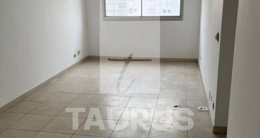 Apartamento à venda com 3 quartos em Indianópolis - São Paulo-SP.