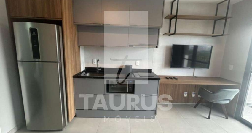 Apartamento para alugar; 1 quarto, no Pinheiros, São Paulo