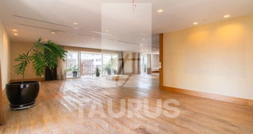 Apartamento à venda com 2 suítes no Itaim Bibi - São Paulo-SP.