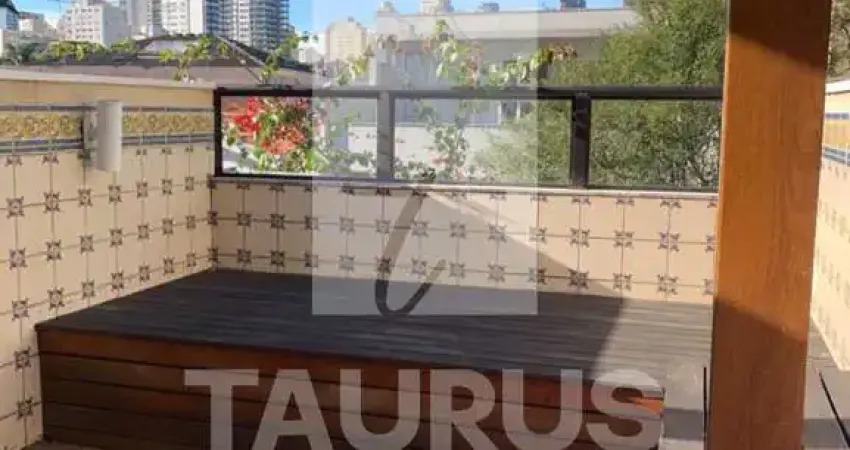Sobrado à venda com 5 quartos no Jardim Paulistano - São Paulo-SP