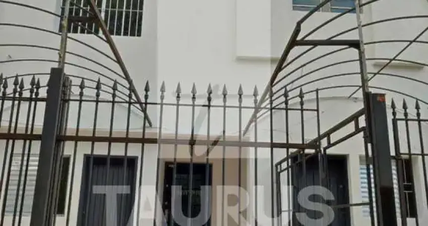 Sobrado com 12 quartos para alugar ou comprar no Mirandòpolis, São Paulo-SP.