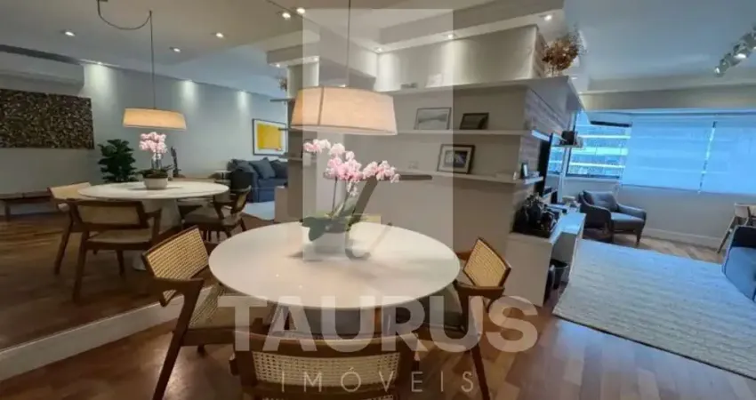Apartamento à venda com 3 quartos na Vila Olímpia - São Paulo-SP