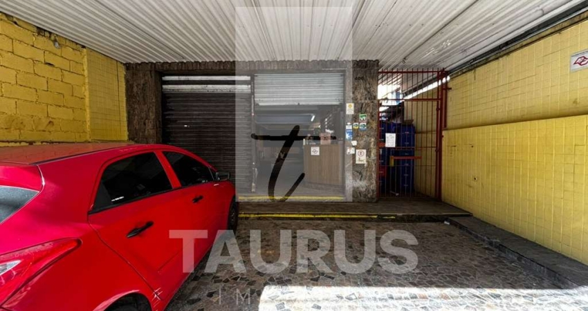 Prédio à venda na Saúde, 3 pavimentos, vão livre, 2 vagas, 433 m².