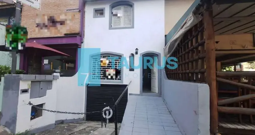Casa sobrado para locação e venda, 2 Quartos, 2 Vagas, 189M², Moema.