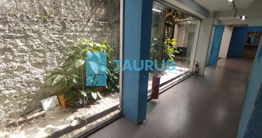 Conjunto comercial para locação, 4 salas, 1 vaga, 130m², na Saúde, São Paulo - SP.