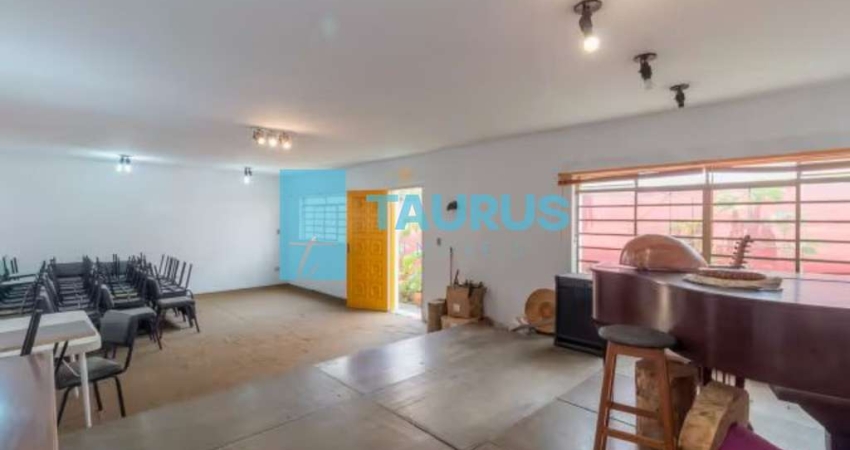 Casa / Sobrado para venda &amp; locação, 3 quartos, 2 vagas, 200m², em Vila Nova Conceição, São Paulo - SP.
