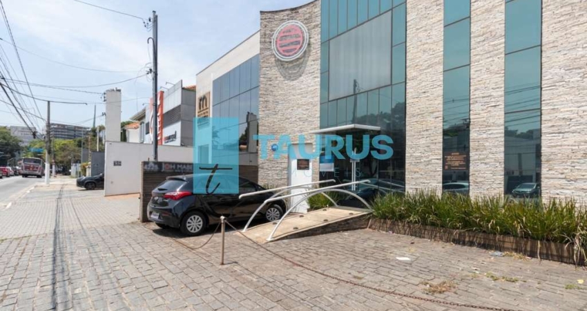 Casa comercial para venda e locação, 4 salas, 4 vagas, 281m², no Jardim Paulista, São Paulo.