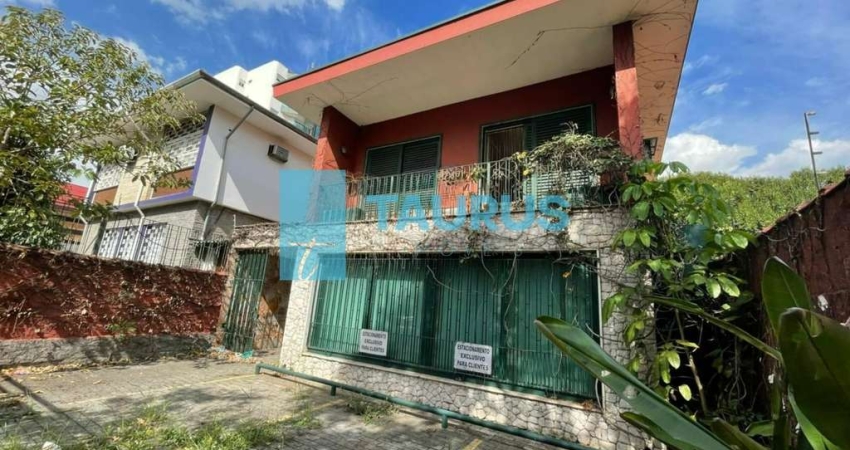 Sobrado misto para venda e locação , 7 quartos, 5 vagas, 300m², no Campo belo, São Paulo.