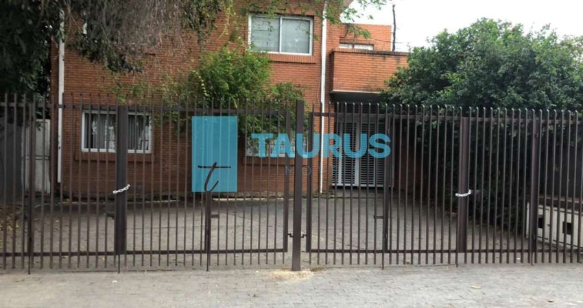 Sobrado comercial para locação, 8 salas, 8 vagas, 550m², Jardim Paulista.