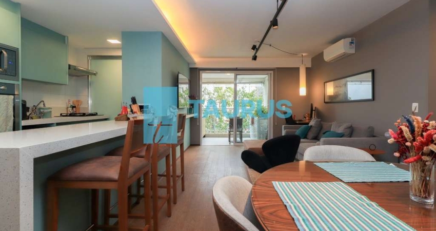 Apartamento à venda, 2 quartos, sendo 1 suíte, 1 vaga, 78m², Alto de Pinheiros.