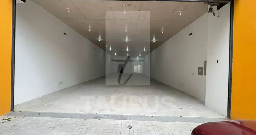 Prédio Comercial  para alugar em Pinheiros, 3 vagas,  615 m².