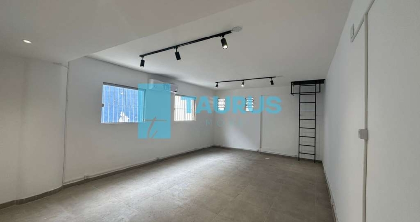 Sobrado misto à venda, 3 quartos, 1 vaga, 204m², no Jabaquara.