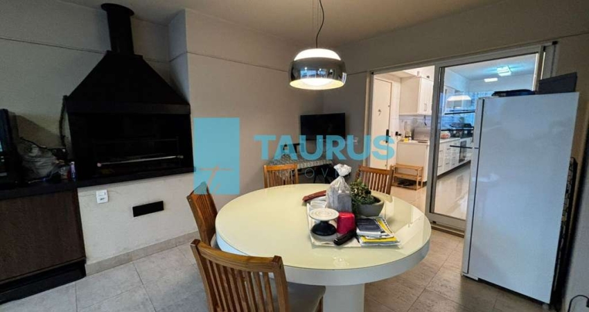 Apartamento à venda na Vila Nova Conceição, 4 dormitórios, 2 suítes, 5 vagas, 235m².