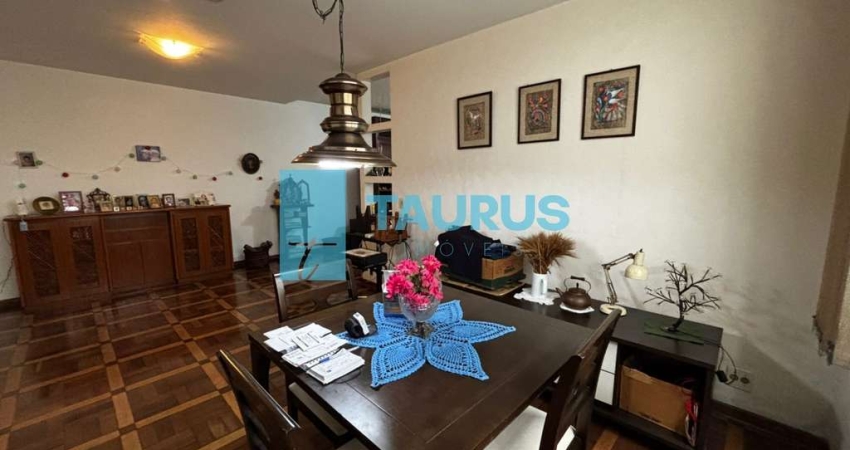 Sobrado, á venda, no Jardim das Acácias, 4 dormitórios, 5 vagas, 267m²