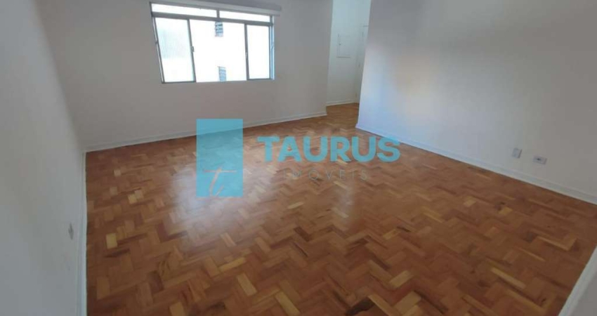 Apartamento á venda no Cambuci, 2 dormitórios, sala com 2 ambientes, 76 m².