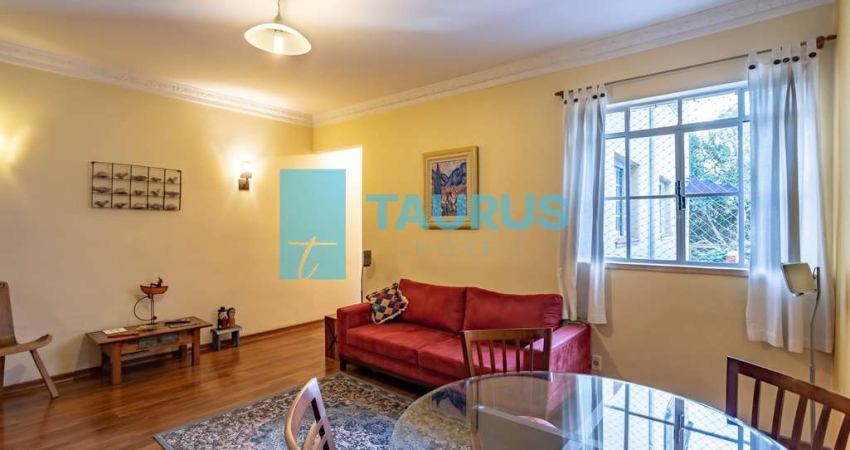 Casa sobrado à venda, 3 quartos, 300m², 3 vagas, em Jardim da Glória, São Paulo.