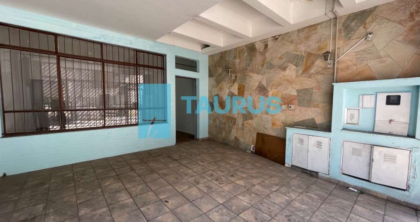 Sobrado á venda, 3 dormitórios, 2 suítes , 2 vagas , 135 m², Brooklyn.