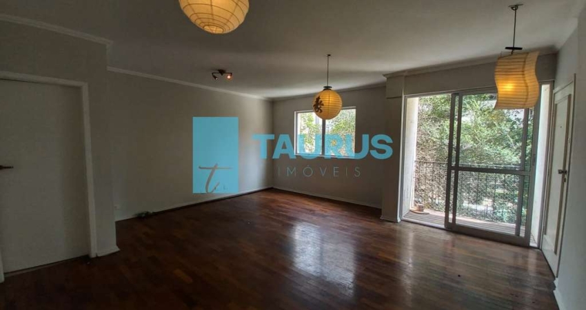 Apartamento para venda e locação, 3 quartos 1 suíte, 1 vaga, em Moema, São Paulo.