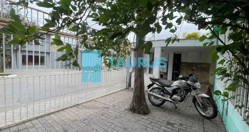 Casa térrea á venda, 3 dormitórios, 3 vagas, 372 m², Brooklin.