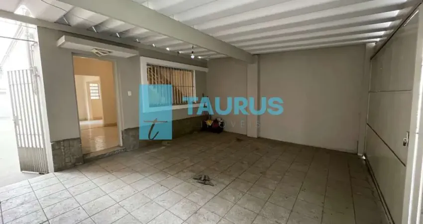Casa sobrado à venda na Vila Olímpia, 2 quartos, 2 vagas, 143m².