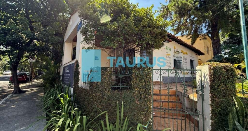 Casa comercial para locação, 3 vagas, 190m², Campo Belo.