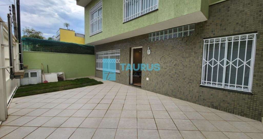 Casa sobrado à venda em Moema, São Paulo, 4 quartos sendo 2 suítes, 3 vagas, 163m².